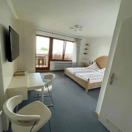 Weinberghof בית הארחה *