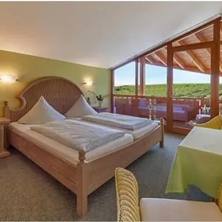 Weinberghof Guest house Hagnau
